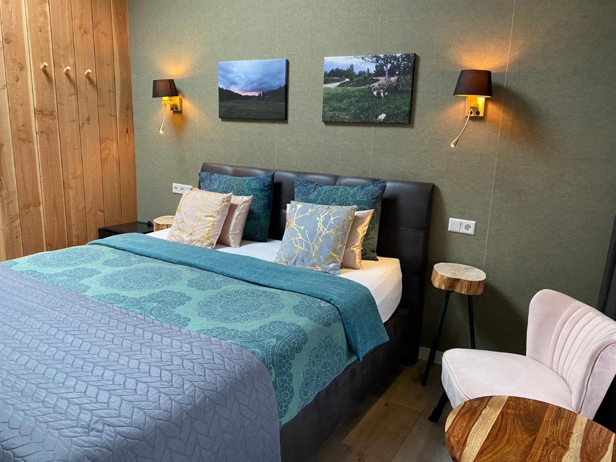 Bed and Breakfast 'T Heidepaleis à Garderen Extérieur photo